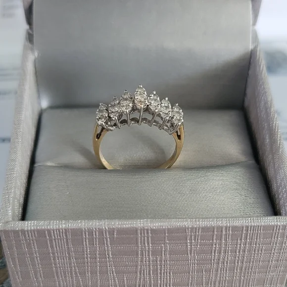 1 CTW 10k YG and WG Tiered Diamond 3 rows - Picture 3 of 15